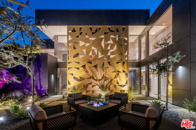 Details for 2341 Gloaming Way, Beverly Hills, CA 90210