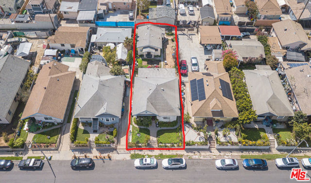 3242 Gleason Avenue, Los Angeles CA: https://media.crmls.org/mediaz/20e2a1b4-b5dd-4052-bfbe-ded4674b68a7.jpg