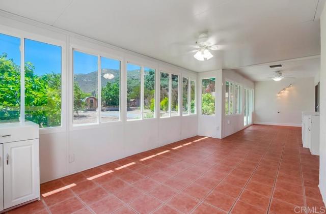 12919 Evalyn Place, Poway CA: https://media.crmls.org/mediaz/20e2cf36-0cd4-4523-b673-eb4dde817bab.jpg