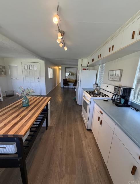 Detail Gallery Image 13 of 38 For 33575 Overland Stage Rte, Julian,  CA 92036 - 2 Beds | 2 Baths