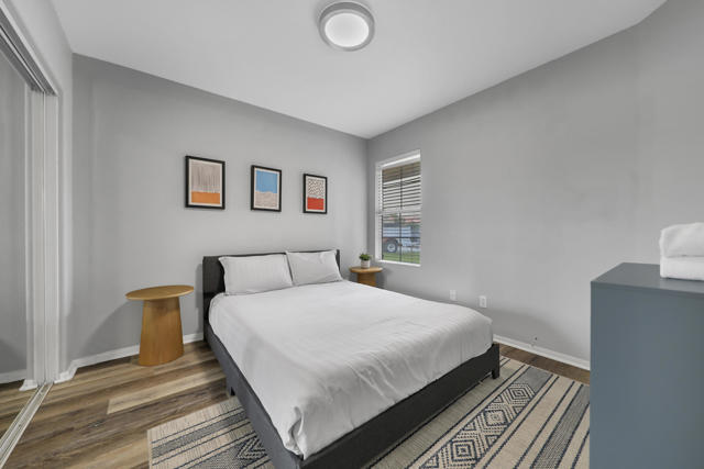 Image 13 of 28 For 80490 Paseo Tesoro