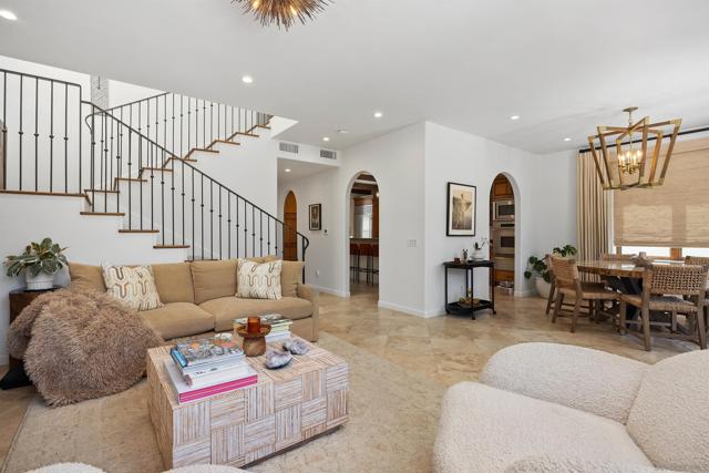 227 Neptune Ave, Encinitas CA: https://media.crmls.org/mediaz/20e48009-e5b6-4f58-900e-59ee7d68fd6c.jpg