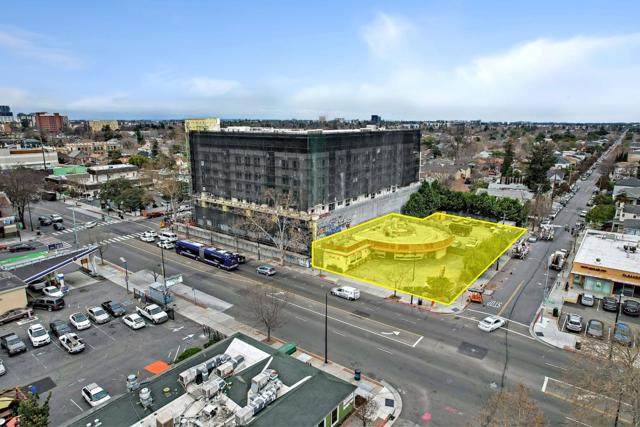 535 E Santa Clara Street, San Jose CA: https://media.crmls.org/mediaz/20e4d1e6-62bd-4987-ad40-4340b7d57a80.jpg