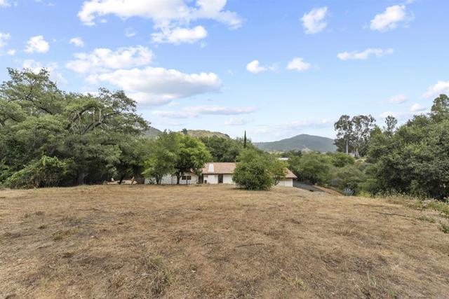 26230 N Lake Wohlford Road, Valley Center CA: https://media.crmls.org/mediaz/20e51fd8-c21f-4a3d-889f-a38926ab5036.jpg