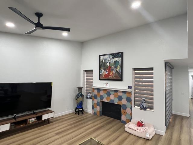 55 Camisa Lane, Palm Desert CA: https://media.crmls.org/mediaz/20e645dd-679d-4513-ac07-64d40d105e1c.jpg