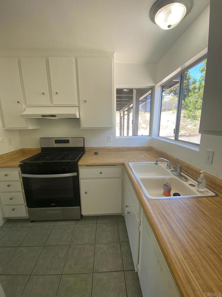 4734 Rim Rock Road - photo 8