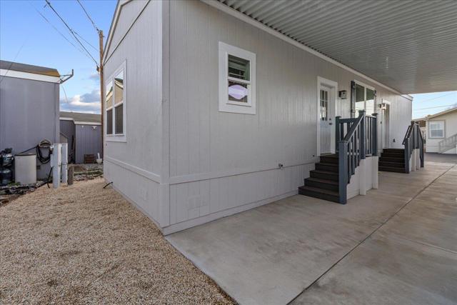 1146 Birch Avenue, Seaside CA: https://media.crmls.org/mediaz/20e7e4fc-cf9f-4cc6-9e55-ffe71f52f721.jpg