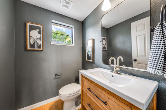 2134 Paseo Del Oro, San Jose CA: https://media.crmls.org/mediaz/20e8338e-06b1-4d29-8062-609edfe0210d.jpg