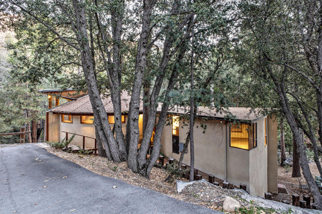 Image 3 for 55283 Pine Crest Ave, Idyllwild, CA 92549