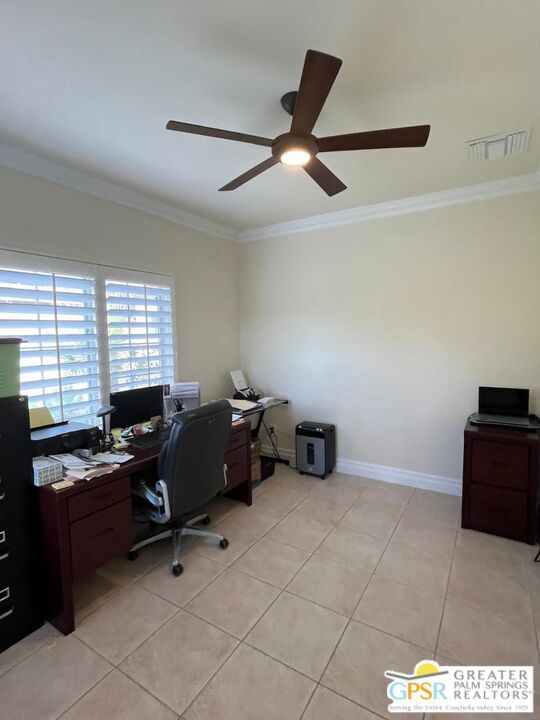 3116 E Via Escuela, Palm Springs CA: https://media.crmls.org/mediaz/20e8b32b-b8ec-4aa0-b330-a120c4ba846f.jpg