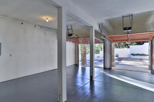 16669 Walter Breton Drive, Morgan Hill CA: https://media.crmls.org/mediaz/20e8dccf-fc9c-450a-88bf-c7ed584186c9.jpg