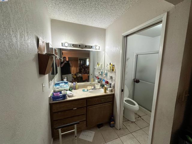 1988 Calaveras Dr, Pittsburg CA: https://media.crmls.org/mediaz/20ee37b5-b30b-4866-b789-cdafe1adfcb7.jpg