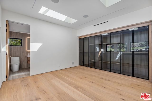 Drew Fenton | 2501 Banyan Drive Los Angeles CA | MLS: 7450499 Drew Fenton | 2501 Banyan Drive Los Angeles CA | MLS: 7450499