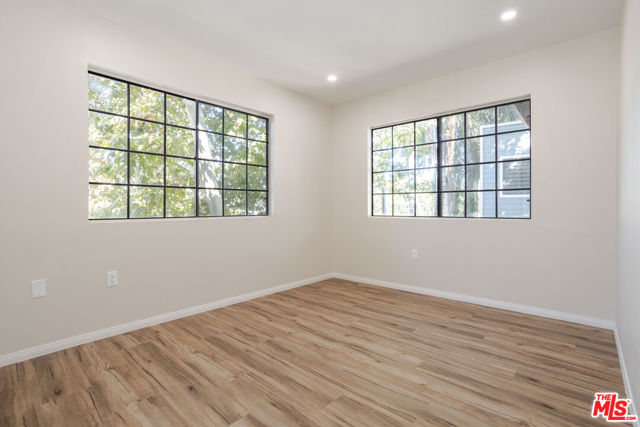 9140 Burnet Avenue, North Hills CA: https://media.crmls.org/mediaz/20eebd71-bab1-43c1-ac18-02472a464c2e.jpg