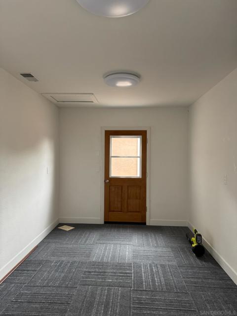 4010 Paducah Dr, San Diego CA: https://media.crmls.org/mediaz/20ef9cb5-7fbb-4a26-b198-78aace2439e9.jpg