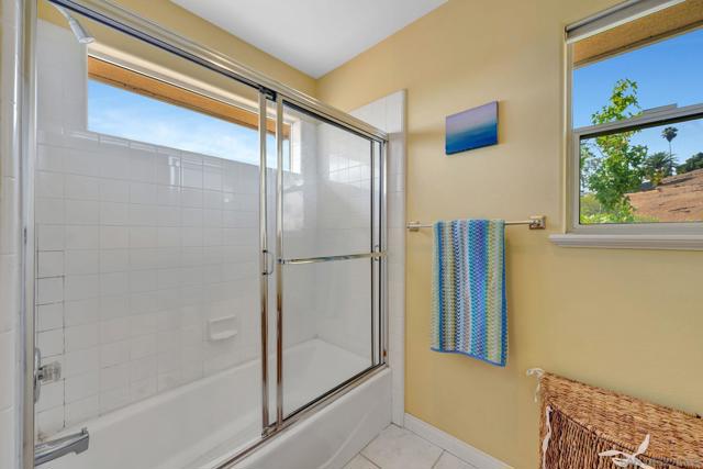 2106 Zachary Gln, Escondido CA: https://media.crmls.org/mediaz/20f07f67-132e-4ddc-9810-ba2cd3b5feef.jpg