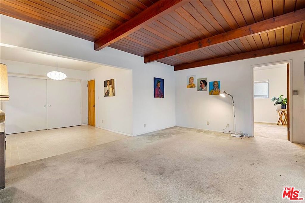 MLS #25623995 image #19