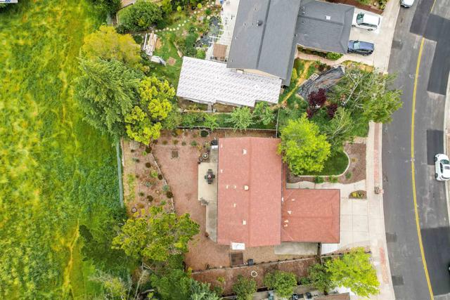 11868 Bloomington Way, Dublin CA: https://media.crmls.org/mediaz/20f2ef6b-af64-4802-97f6-ee27ebefff83.jpg