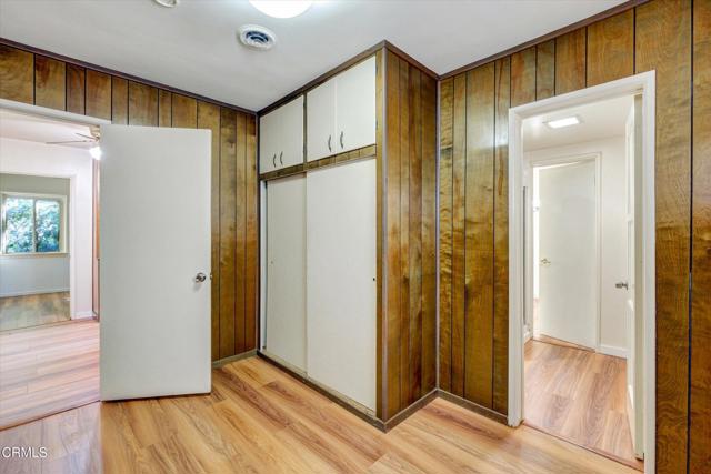 Detail Gallery Image 24 of 49 For 3942 Los Olivos Ln, Glendale,  CA 91214 - 3 Beds | 2 Baths