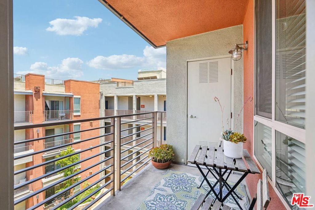 20F3C56B Ed99 4A8A 80B4 793Eb3113829 100 S Alameda Street #428, Los Angeles, Ca 90012 &Lt;Span Style='BackgroundColor:transparent;Padding:0Px;'&Gt; &Lt;Small&Gt; &Lt;I&Gt; &Lt;/I&Gt; &Lt;/Small&Gt;&Lt;/Span&Gt;
