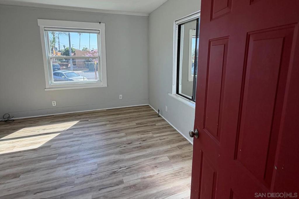 2578 L St - photo 4