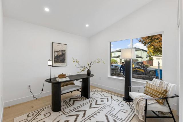 748 Clara Vista Avenue, Santa Clara CA: https://media.crmls.org/mediaz/20f56ddf-dbe2-43dd-afaf-8da87606fc55.jpg