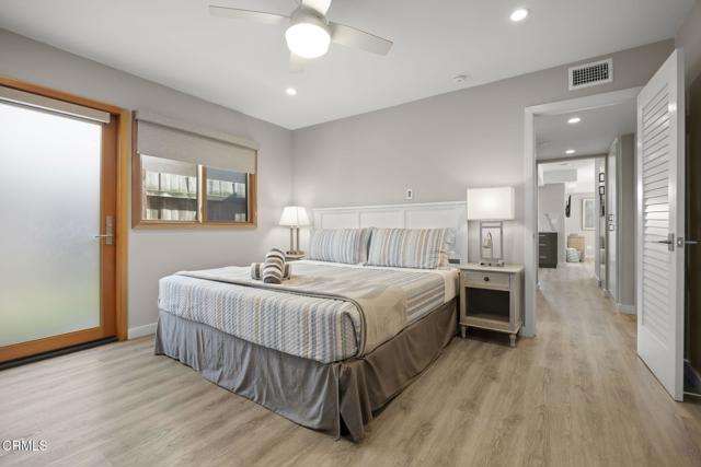 2924 Lakeshore Court, Oxnard CA: https://media.crmls.org/mediaz/20f663d9-b431-45df-b2f6-414238985d17.jpg