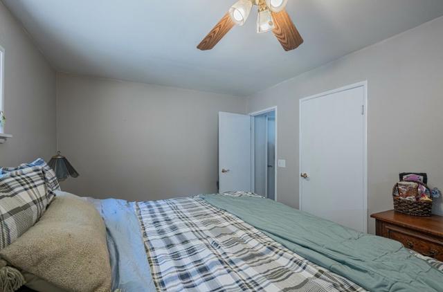 454 Paradise Road, Salinas CA: https://media.crmls.org/mediaz/20f7a5d0-41a9-42a1-9096-fd9ced213d00.jpg