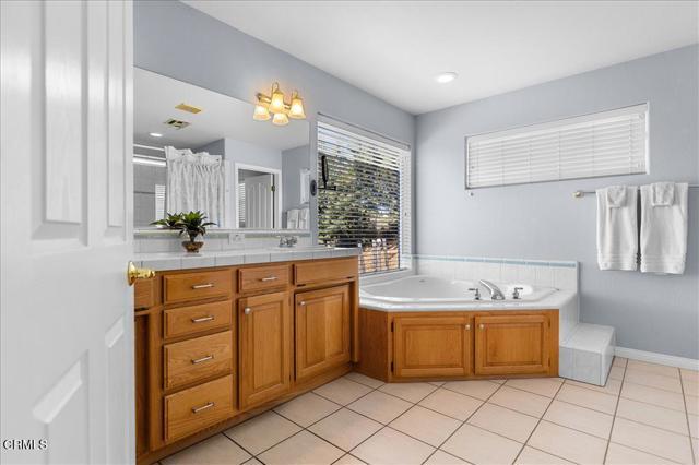 Detail Gallery Image 36 of 63 For 30730 Fox Ridge Ct, Tehachapi,  CA 93561 - 4 Beds | 3 Baths