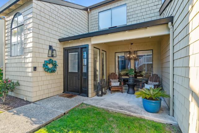 2146 Penasquitas Drive, Aptos CA: https://media.crmls.org/mediaz/20f98cd3-ef9d-48ee-90c5-8a415e9d4f35.jpg