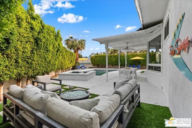 2324 N Girasol Avenue, Palm Springs, CA 92262