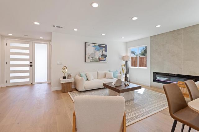 31301 San Andreas Drive, Union City CA: https://media.crmls.org/mediaz/20fba28d-2c8e-43f6-82e6-a887d37cf429.jpg