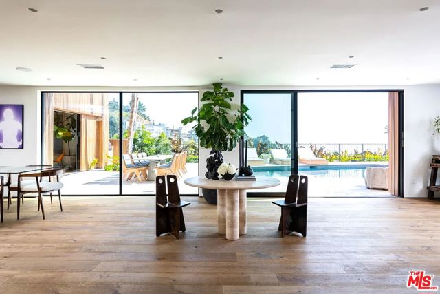 1883 Rising Glen Road, Los Angeles CA: https://media.crmls.org/mediaz/20fbf14f-a1b0-47b4-b1af-df14c3ff384e.jpg