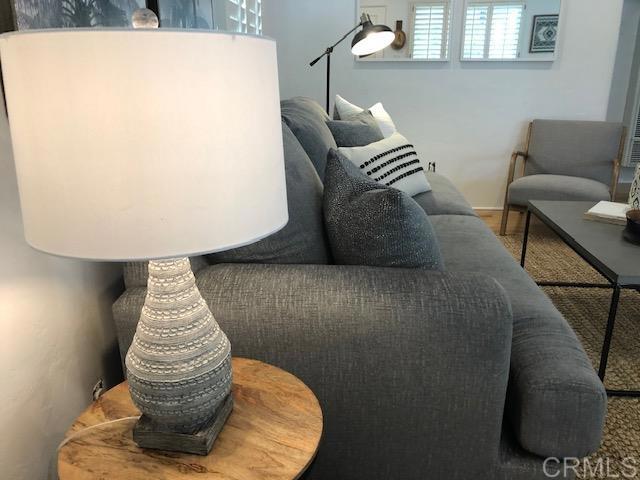 Detail Gallery Image 10 of 17 For 2252 Etiwanda St, San Diego,  CA 92107 - 2 Beds | 1 Baths