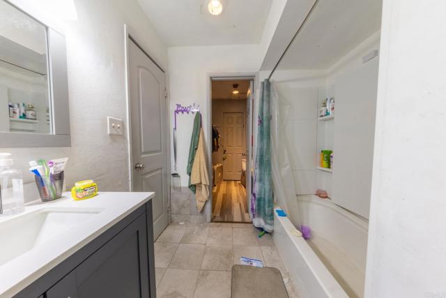 Detail Gallery Image 20 of 51 For 1109 E Lexington, El Cajon,  CA 92019 - 8 Beds | 4 Baths