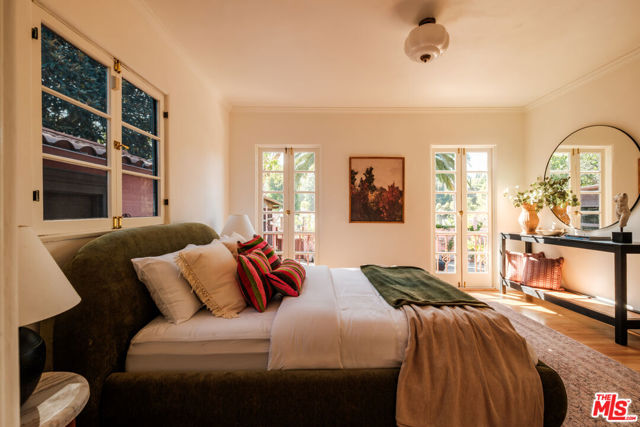 4 Bed Home for Sale in Los Angeles, California