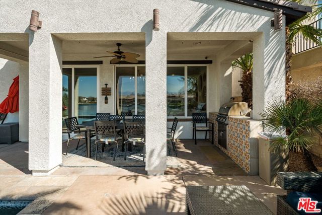 42871 Beato Drive, Indio CA: https://media.crmls.org/mediaz/20fcd8e9-4ba2-43b9-842e-c48a3c7e8077.jpg