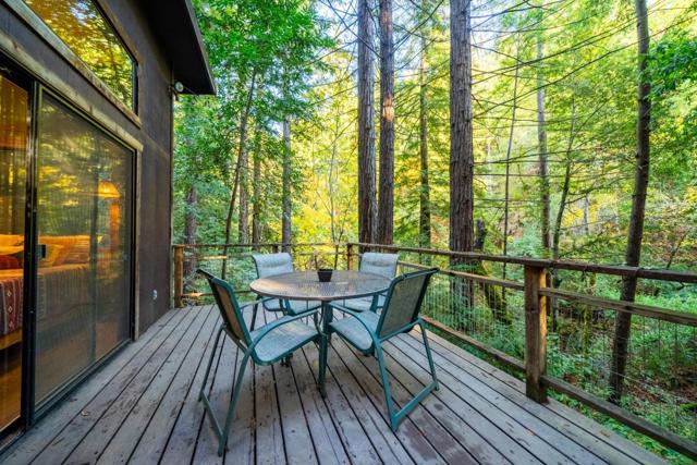1301 Bear Creek, Boulder Creek CA: https://media.crmls.org/mediaz/20fcf181-da89-4690-97c2-8511123a663f.jpg