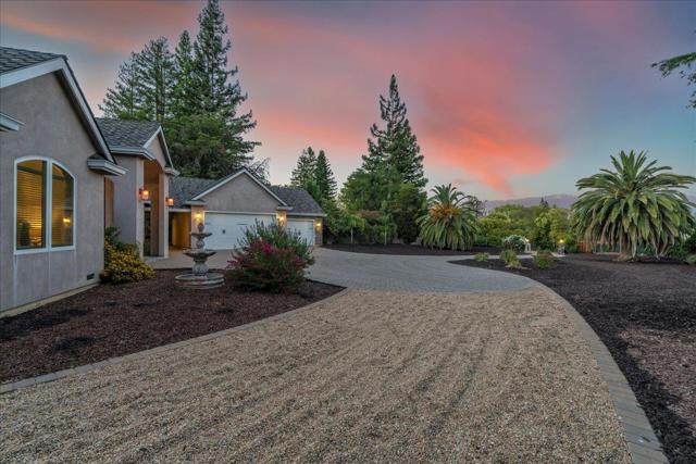15211 Becky Lane, Monte Sereno CA: https://media.crmls.org/mediaz/20fd1cdd-36b4-40d2-94fd-aa2c36442bd0.jpg