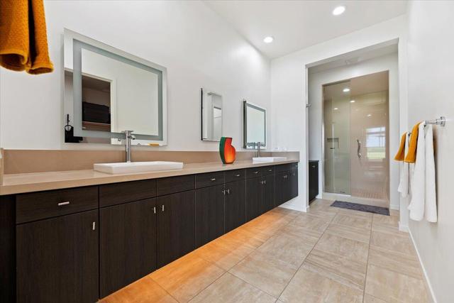 1325 Passage Street, Palm Springs CA: https://media.crmls.org/mediaz/20fdd2a5-2870-4530-b195-d318f0d4a25a.jpg