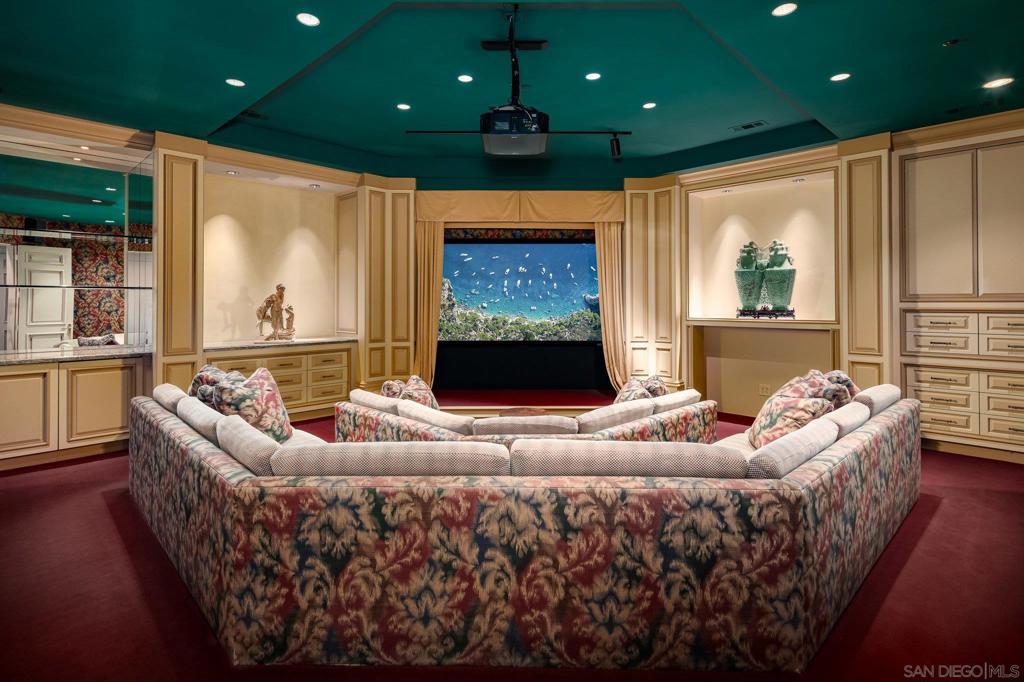 MLS #250041028SD image #16