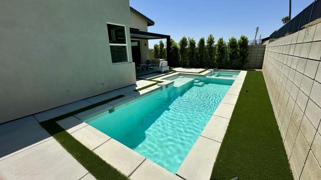 41843 Volare Court, Bermuda Dunes CA: https://media.crmls.org/mediaz/20ff0deb-8a0f-4766-b330-dcc3be4ced51.jpg