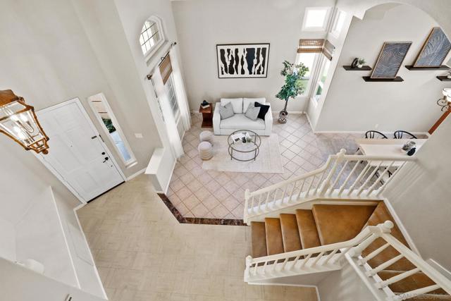 1187 Avenida Azul, San Marcos CA: https://media.crmls.org/mediaz/2100dcba-6189-4527-a990-8d45e5f98b0e.jpg