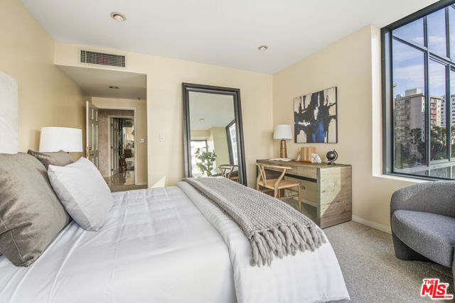 10724 Wilshire Boulevard, Los Angeles CA: https://media.crmls.org/mediaz/21047ddd-87e8-456d-b8b6-10791df3d479.jpg