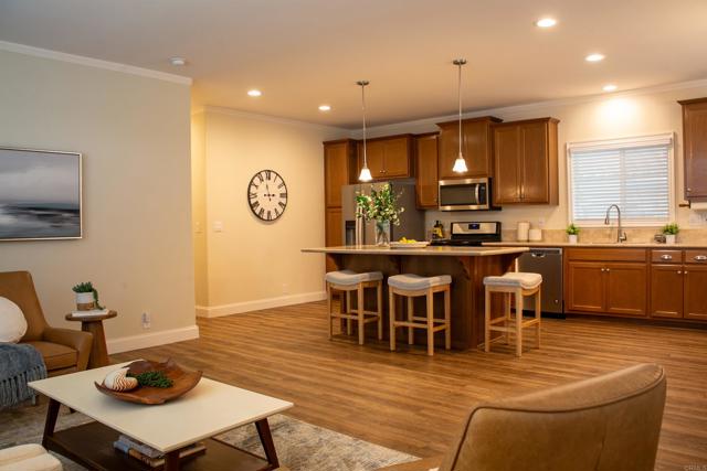 3461 Don Arturo Drive, Carlsbad CA: https://media.crmls.org/mediaz/21051307-4586-4774-97d1-c9687e98dbd1.jpg