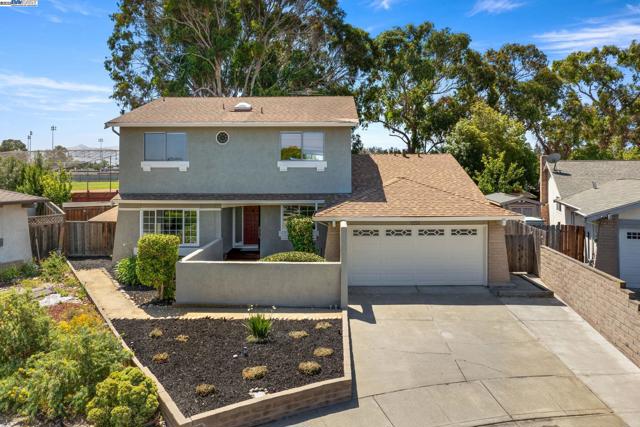 36092 Blair Pl, Fremont CA: https://media.crmls.org/mediaz/2105bde6-dd6f-4c14-b652-ba05a81804ee.jpg