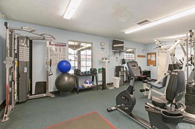 Detail Gallery Image 68 of 72 For 16799 Acena Dr, San Diego,  CA 92128 - 3 Beds | 2 Baths