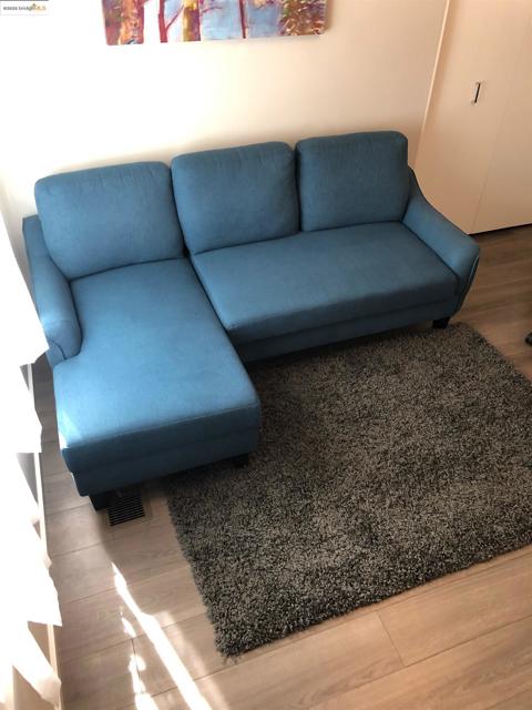 562 29th St, Oakland CA: https://media.crmls.org/mediaz/2106ca12-963d-4c0a-af58-5348aca0cfe7.jpg