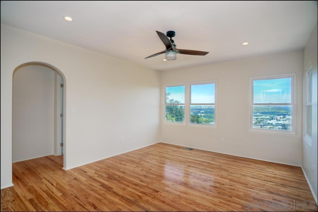 4388 Middlesex Dr - photo 13