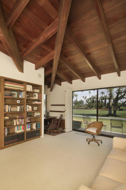 Image 35 of 63 For 70796 Fairway Drive